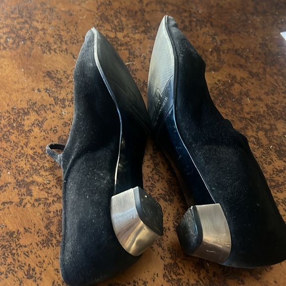 Prada 40 suede pointy MaryJanes - Picture 9 of 11